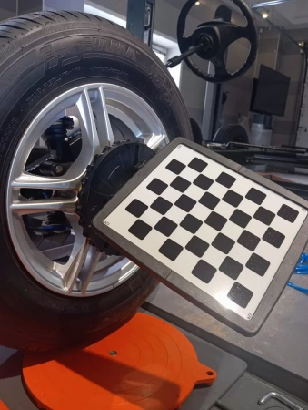 Комплект магнитных колесных адаптеров 166 00 000