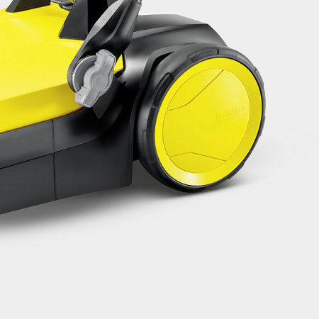 Подметальная машина Karcher S4